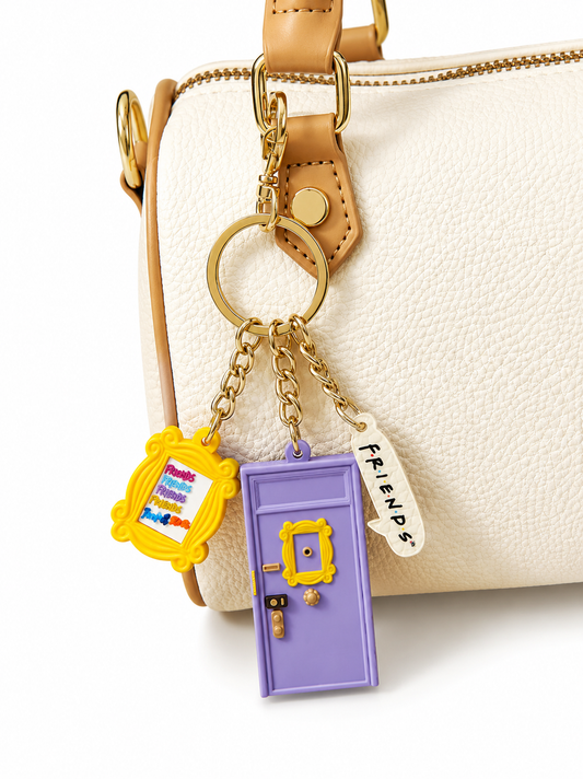 F r i e n d s keychain