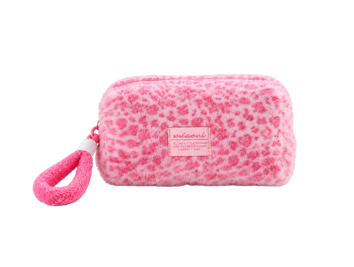 Miss Leopard Pouch