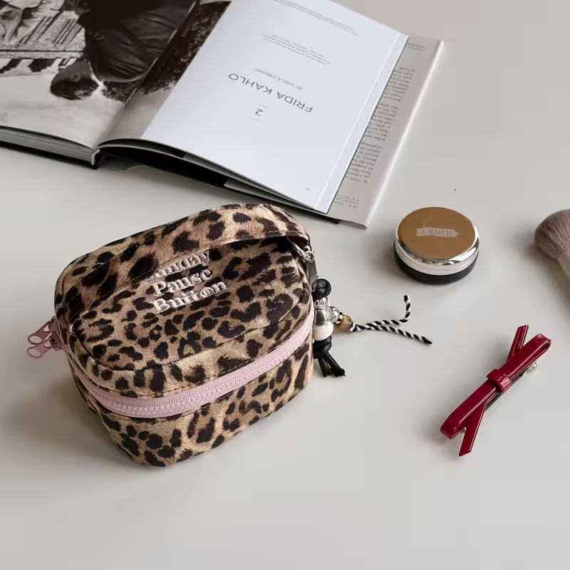 Leopard pouch