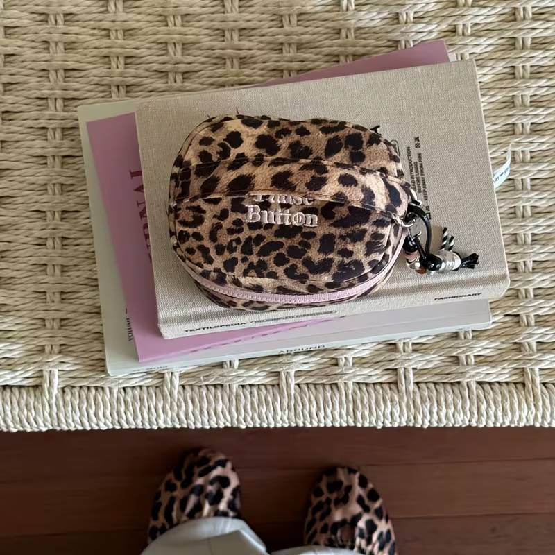 Leopard pouch