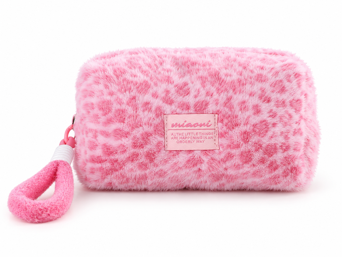 Miss Leopard Pouch