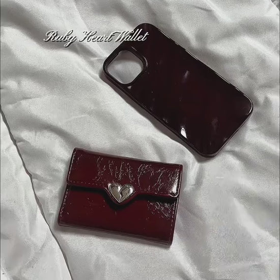 Heart wallet video